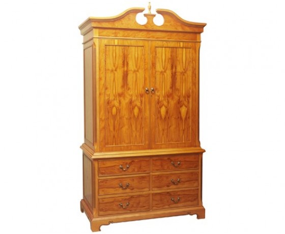 Chippendale AV / TV Cabinet